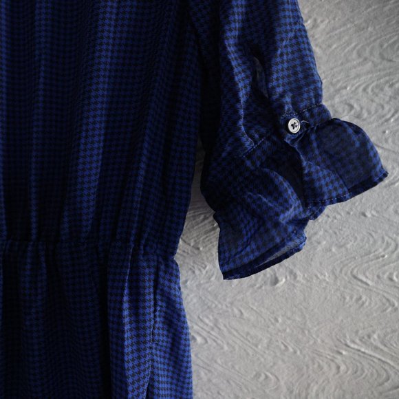 Banana Republic Houndstooth Black & Blue Neck Tie Top - Size XS - Picture 11 of 11